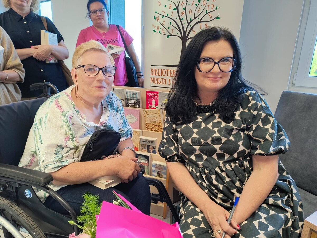 Spotkanie autorskie w bibliotece w Krzywiniu